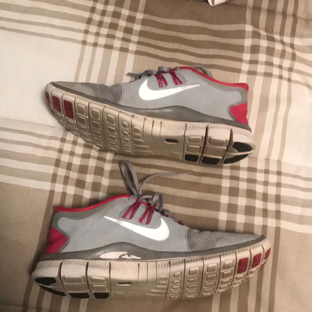 Nike free run 🎈3 for $5